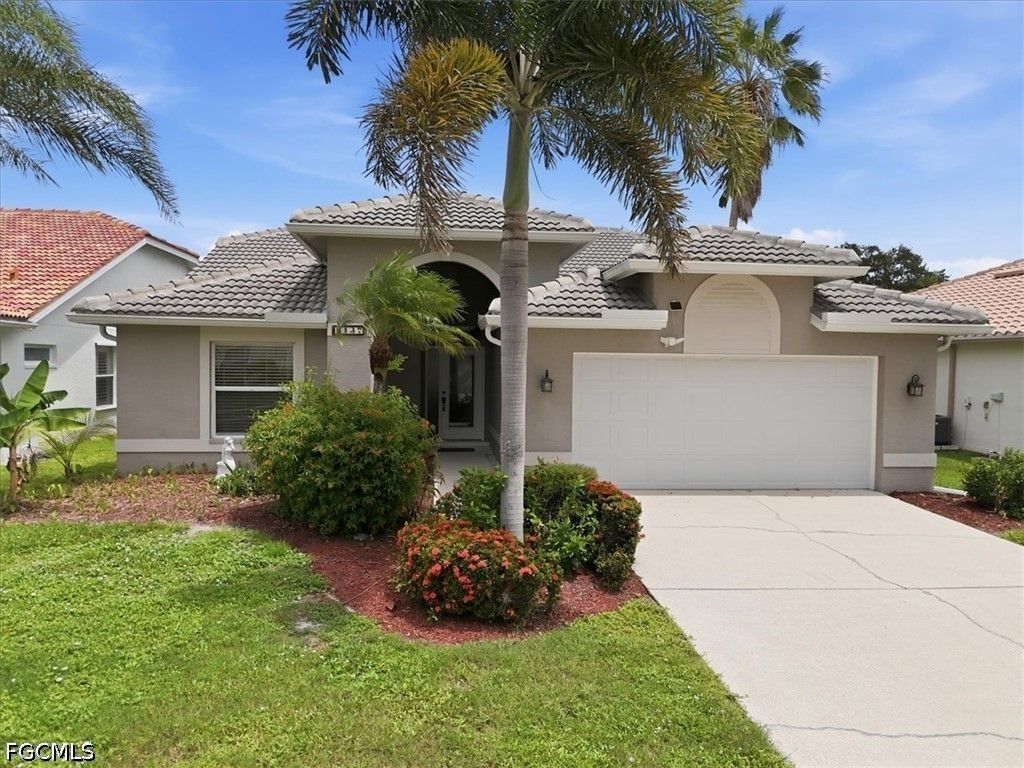 8137 Breton Cir, FORT MYERS