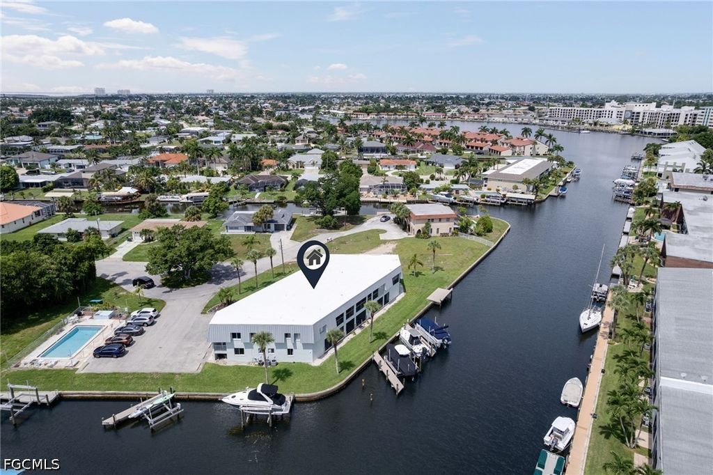 5111 Manor Ct 4, CAPE CORAL