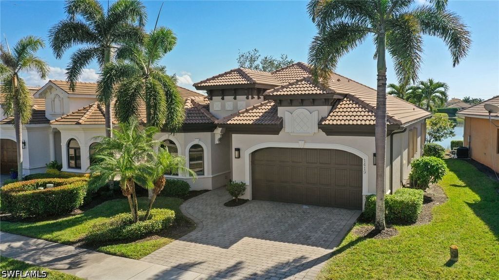 1419 Serrano Cir, Naples
