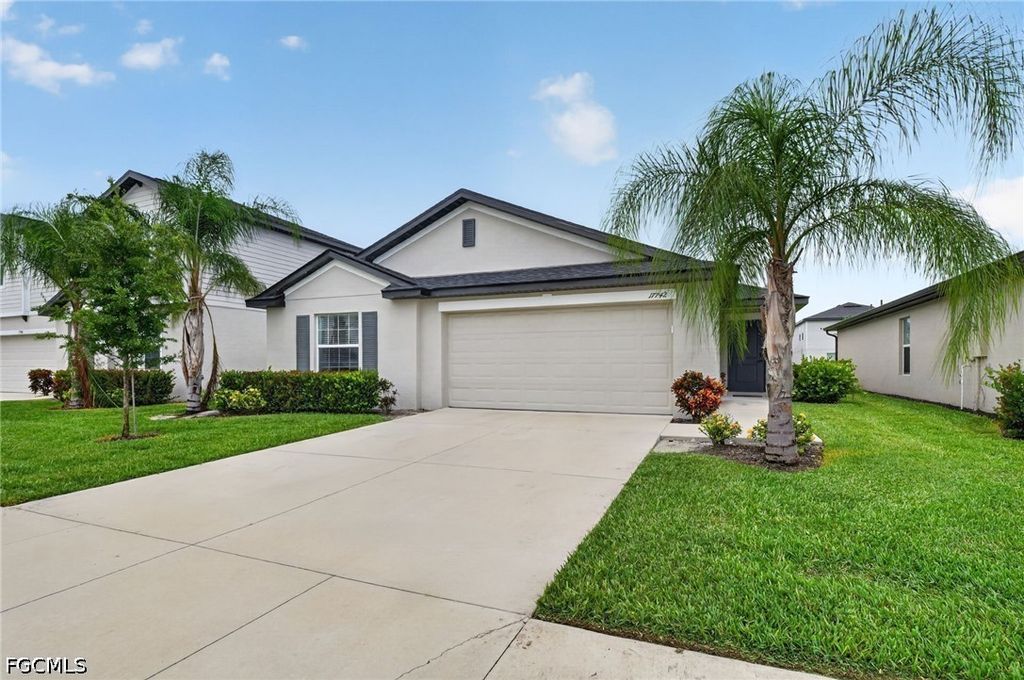 17742 Paradiso Way, North Fort Myers