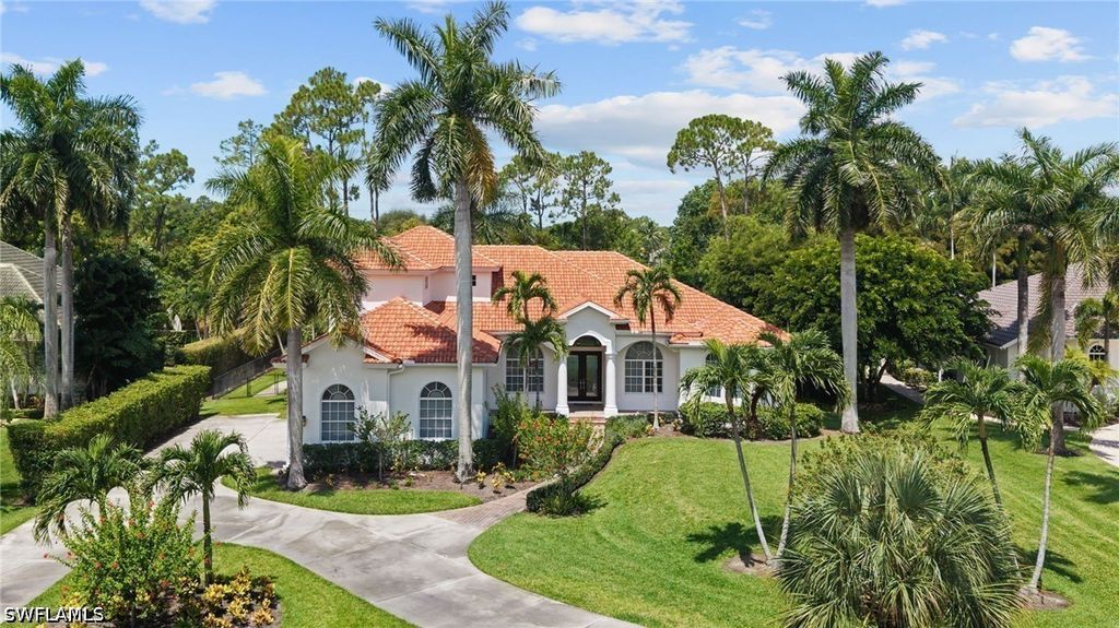 9069 The Ln, Naples
