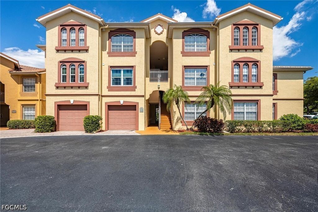 15590 Ocean Walk Cir 313, FORT MYERS
