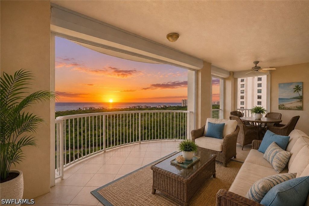 7117 Pelican Bay Blvd 1408, Naples