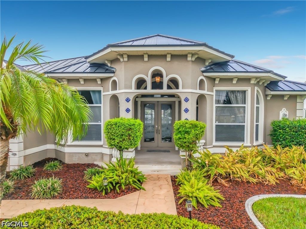 4924 Sw 17th Ave, Cape Coral