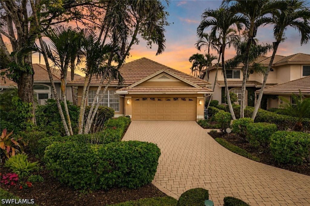 10401 Quail Crown Dr, Naples