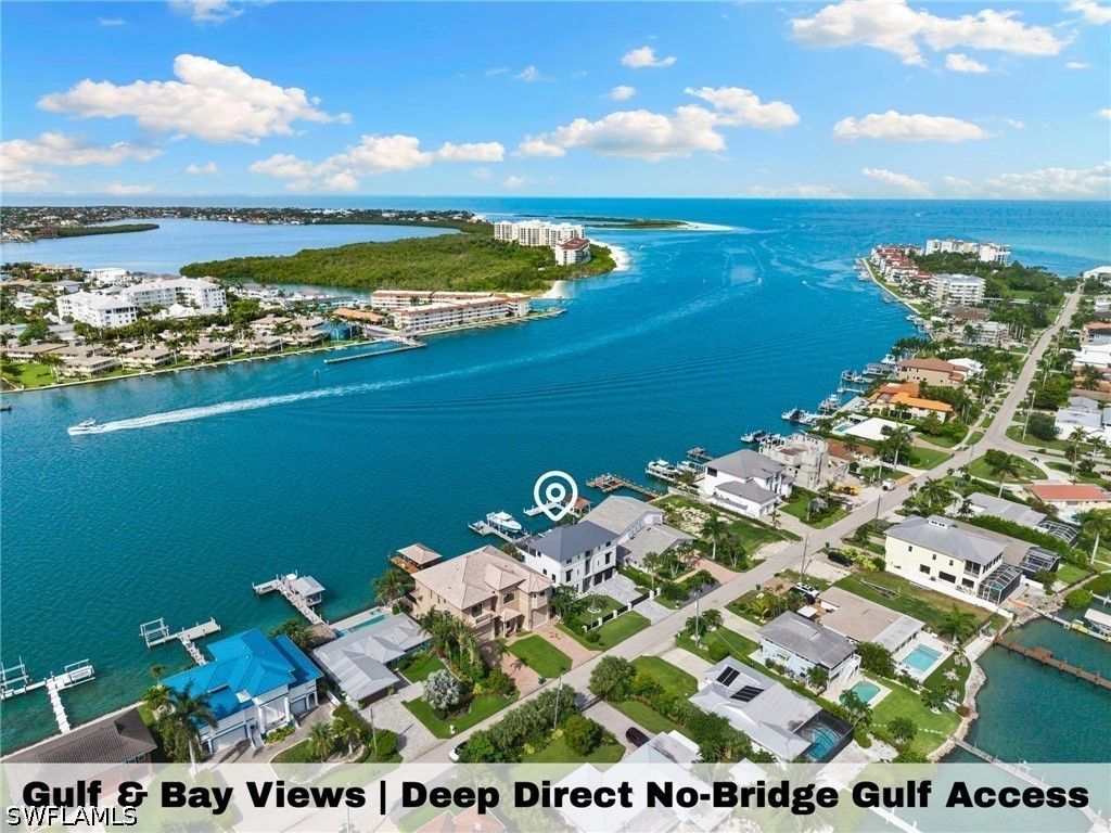 18 Pelican St E, Naples