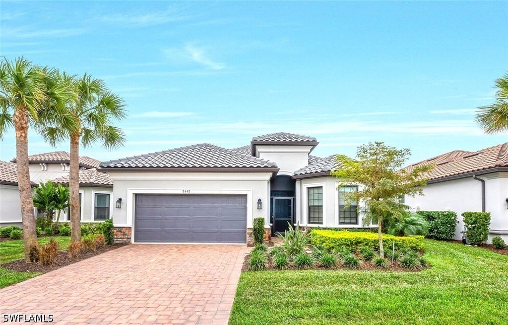 8448 Rosa Ct, Naples