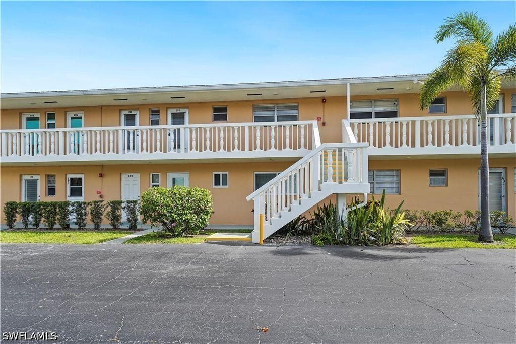 2222 Ne 1st Way, Boynton Beach