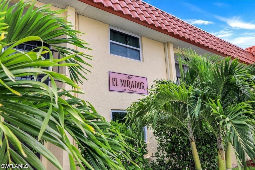 1485 Memoli Ln 3, Fort Myers