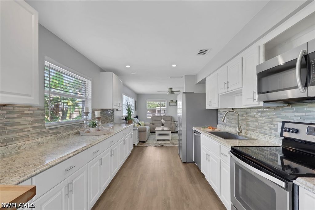 862 95th Ave N, Naples