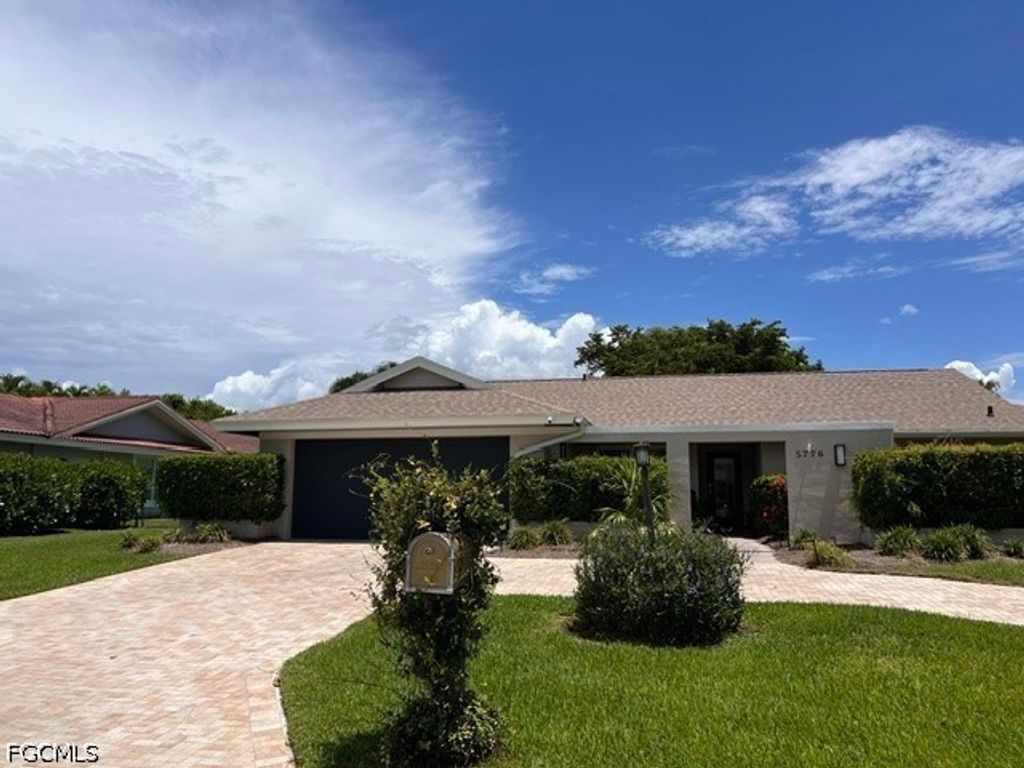 5776 Reims Pl, Fort Myers