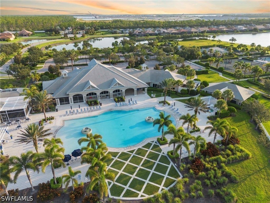 20281 Corkscrew Shores Blvd, Estero