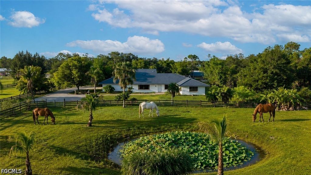 9200 Nalle Grade Rd, NORTH FORT MYERS