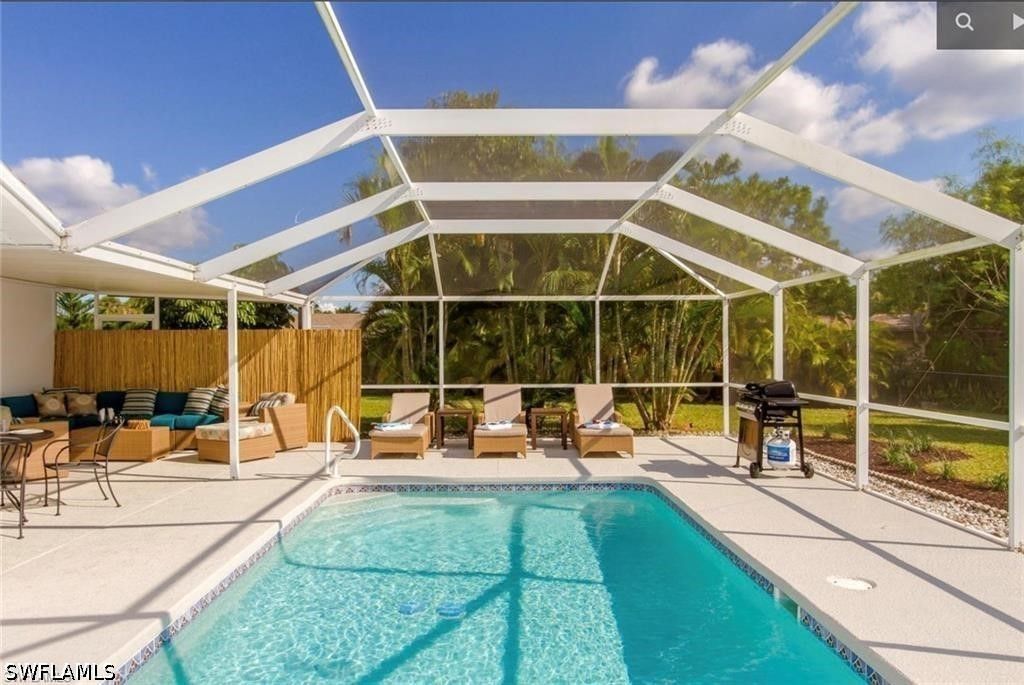 1438 Windsor Ct, Cape Coral