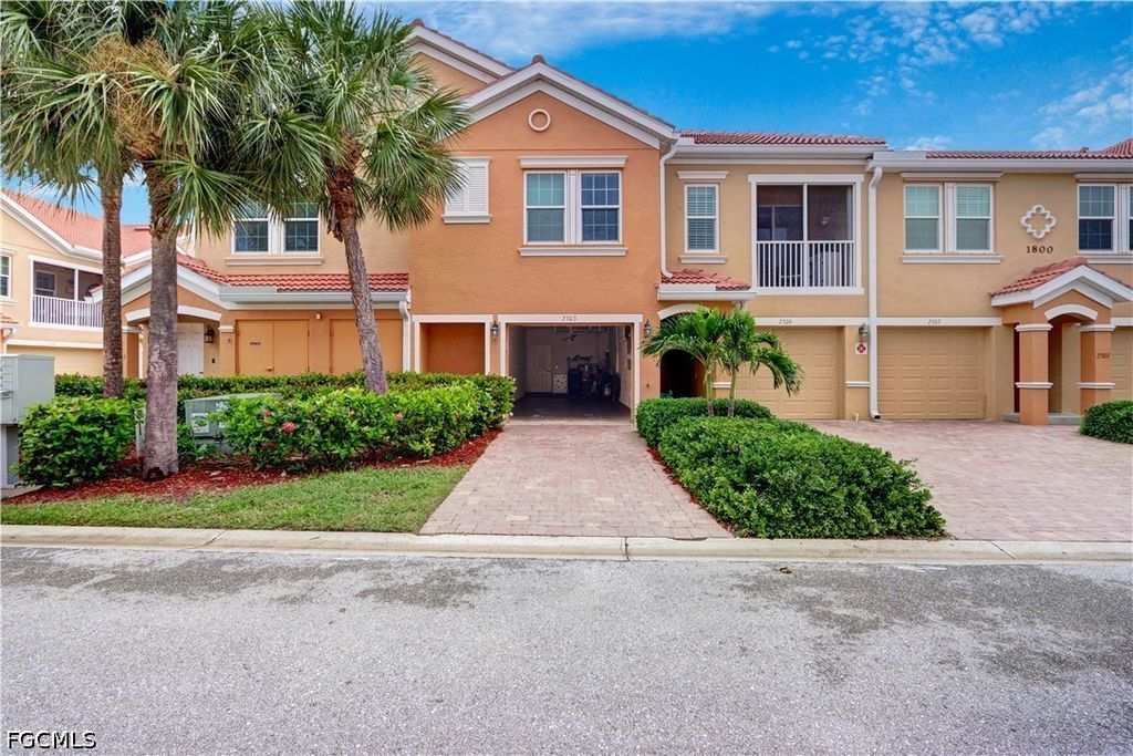1800 Concordia Lake Cir 2303, CAPE CORAL