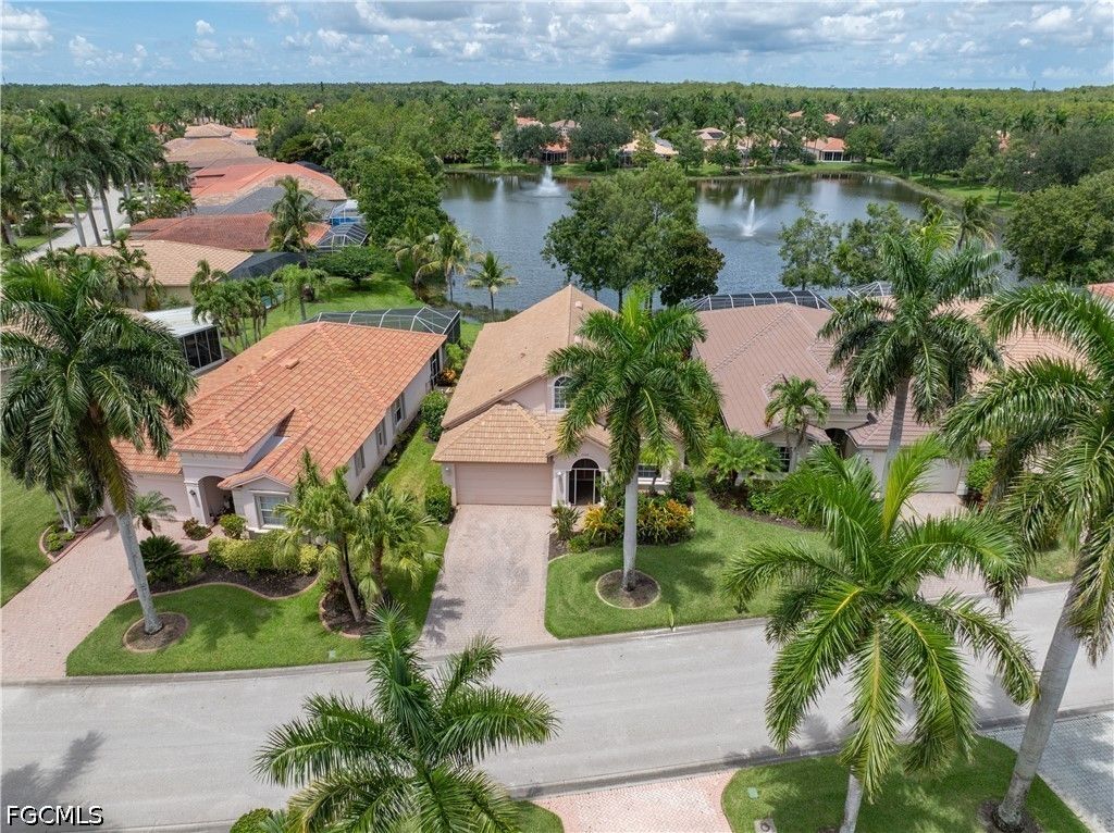 7586 Sika Deer Way, Fort Myers