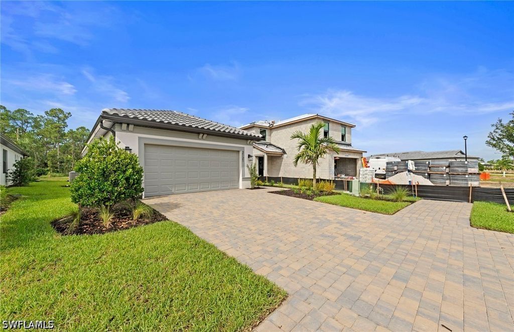 2121 Seville Ln, Naples