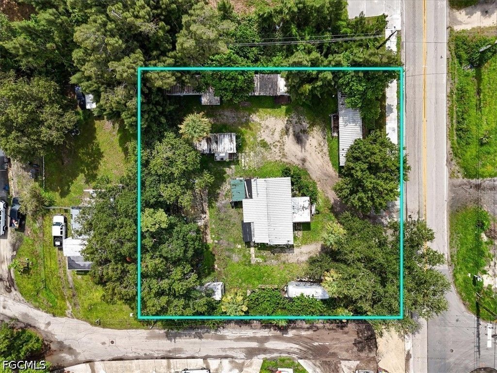 9890 Orange River Blvd, FORT MYERS