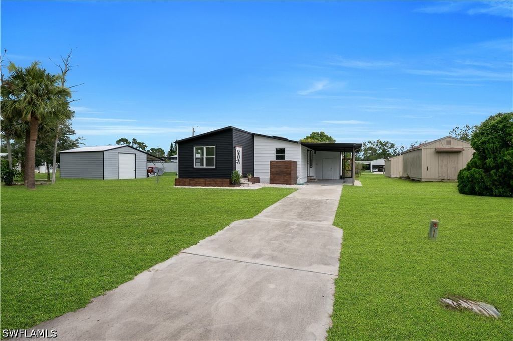11562 Royal Rd, Punta Gorda