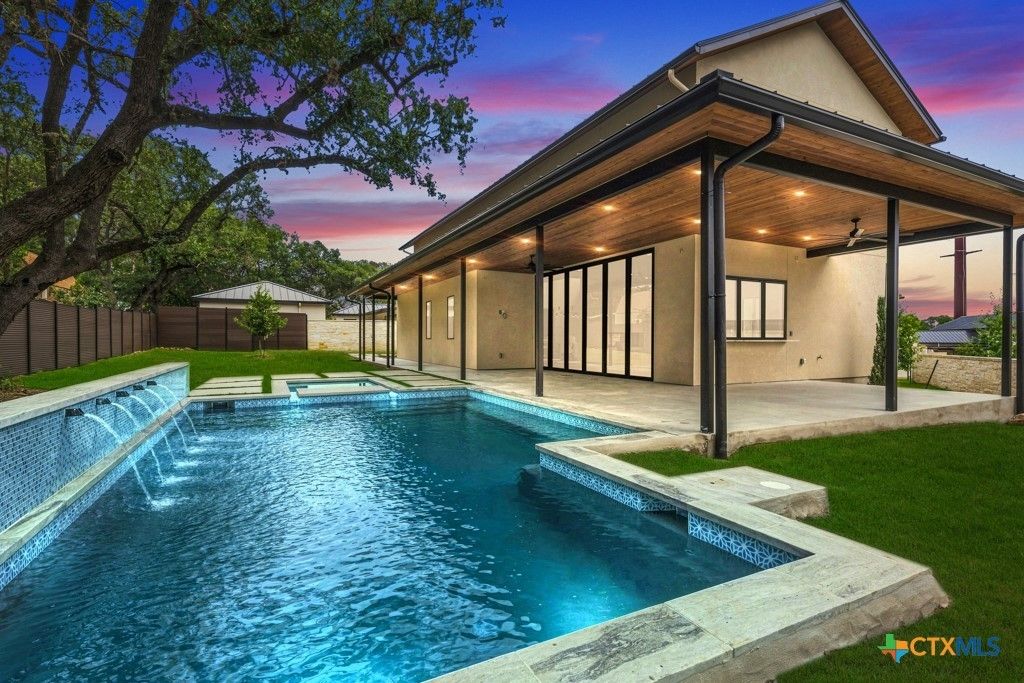 103 Lakeview Boulevard, New Braunfels