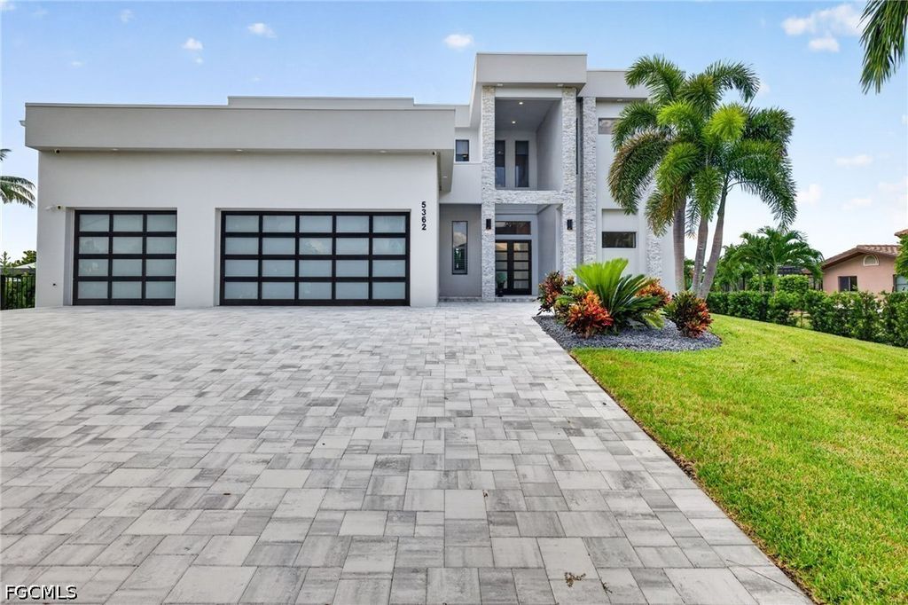 5362 Mayfair Ct, CAPE CORAL