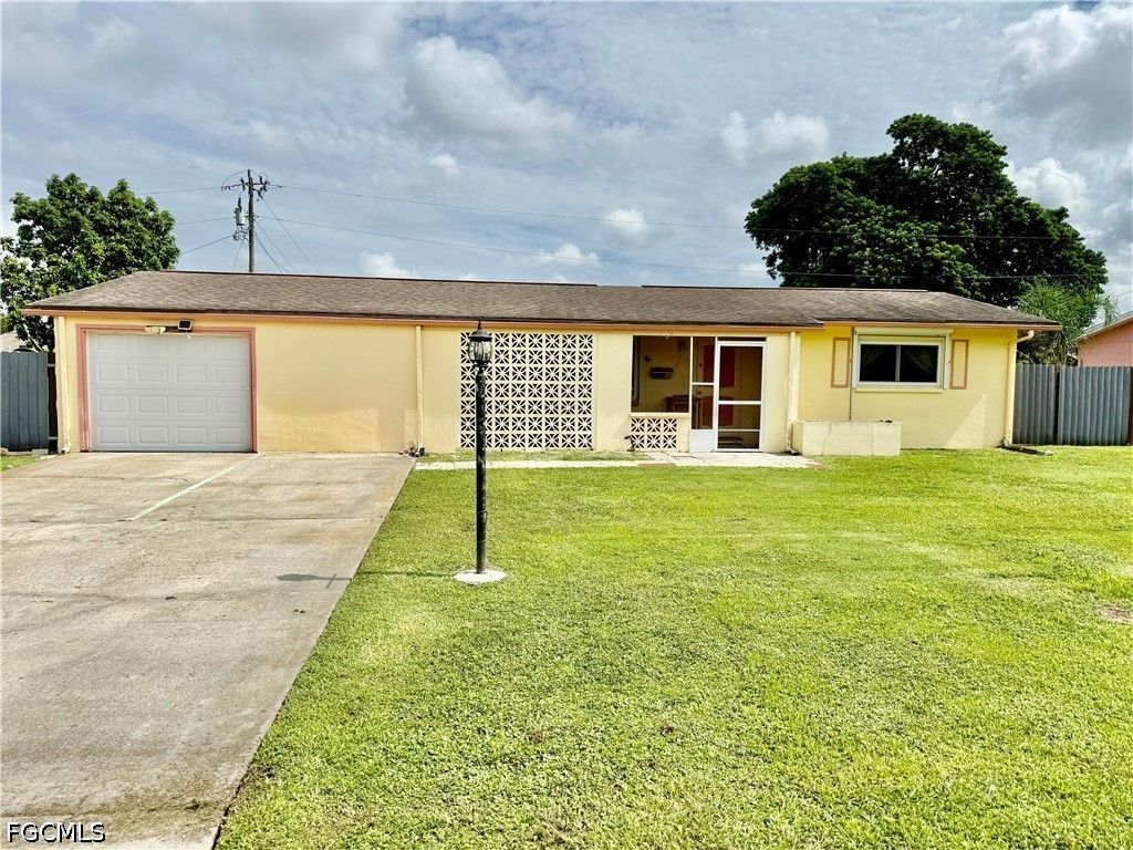 1219 Dunndale St, LEHIGH ACRES