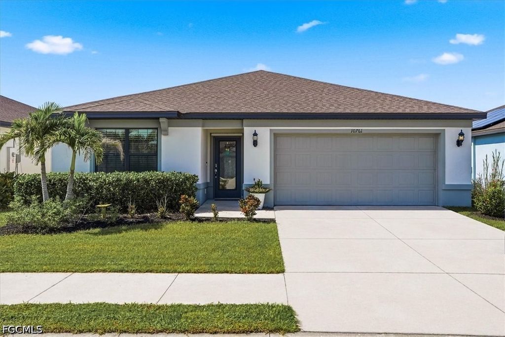 10761 Firebush Cir, NORTH FORT MYERS
