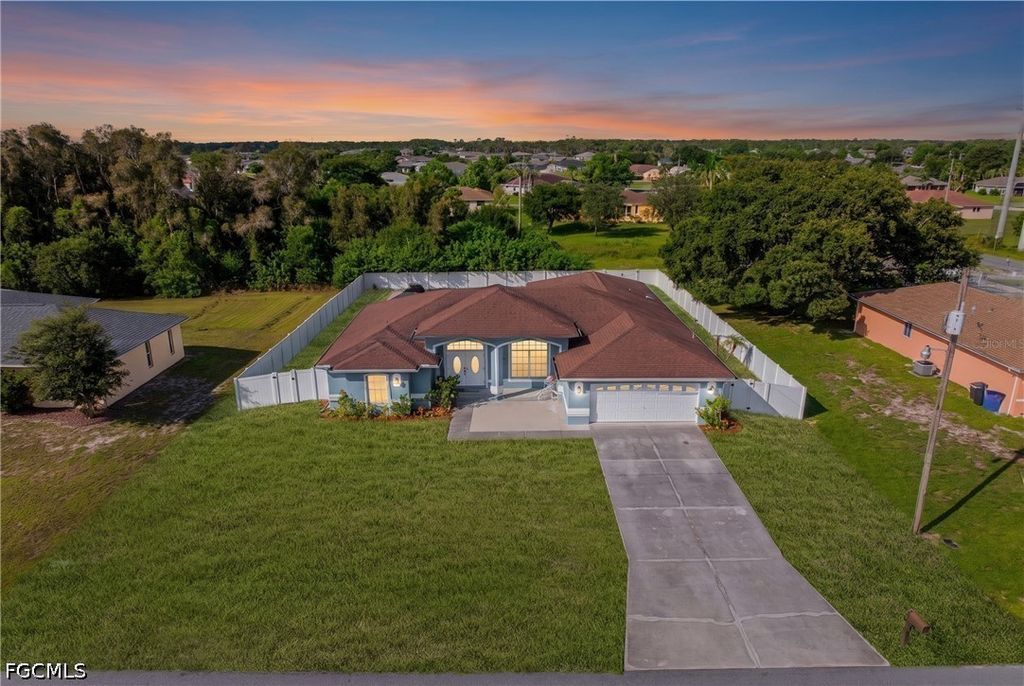 775 Arundel Cir, FORT MYERS