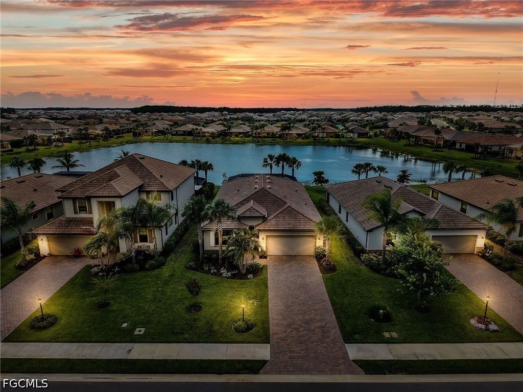 20199 Hartford Blvd, Estero