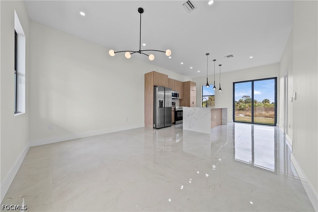 1023 Graystone Ave, Lehigh Acres