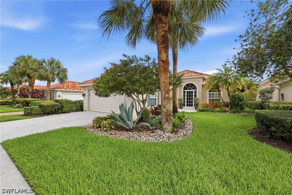 3444 Donoso Ct, Naples