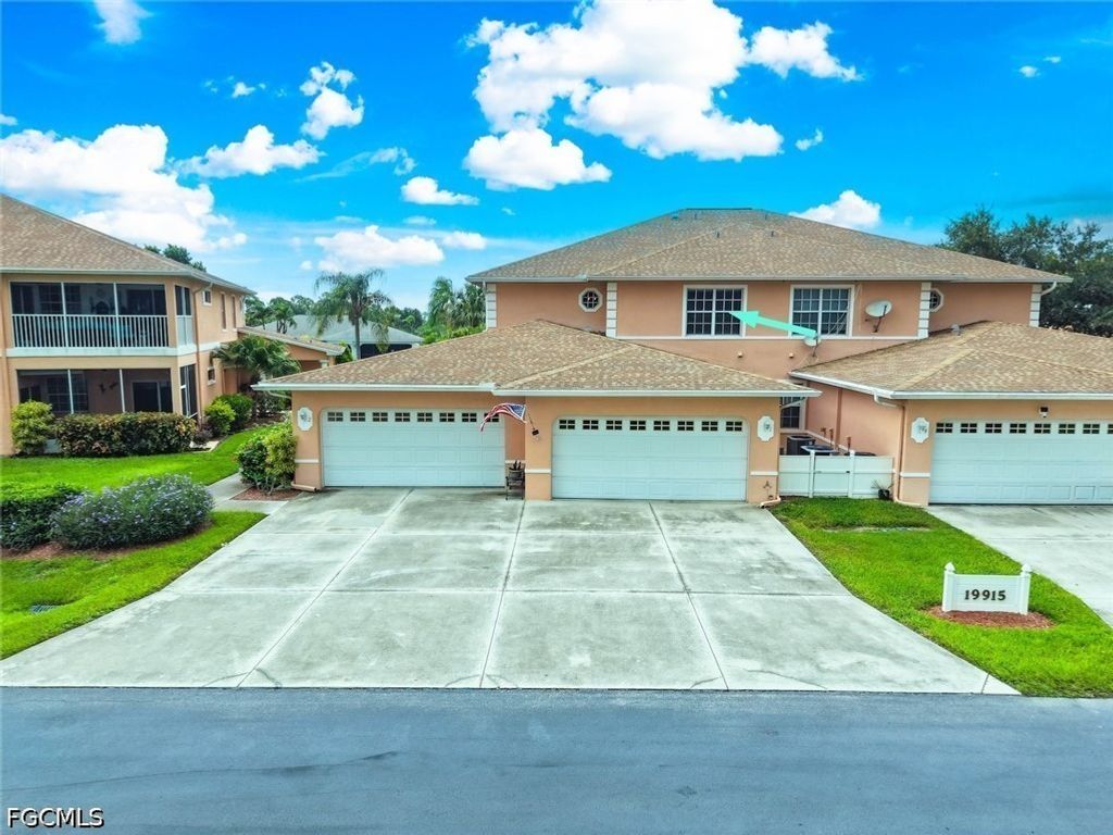 19915 Lake Vista Cir 2, Lehigh Acres
