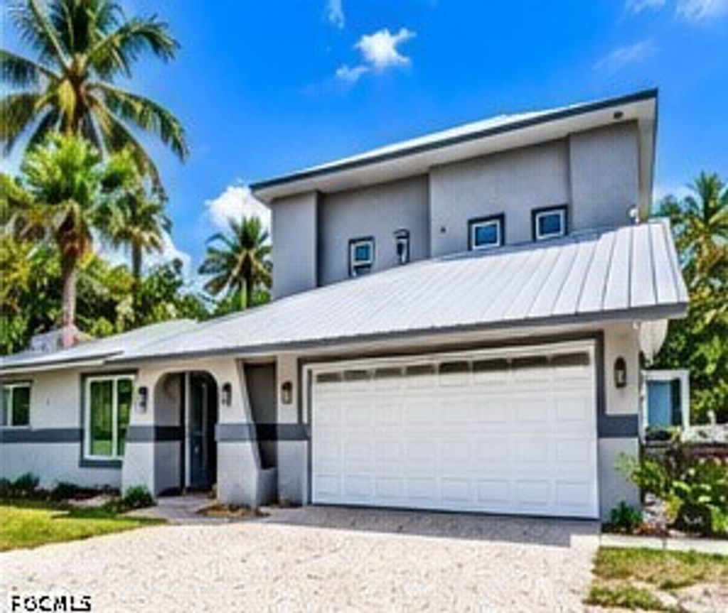 3784 Coquina Dr, Sanibel
