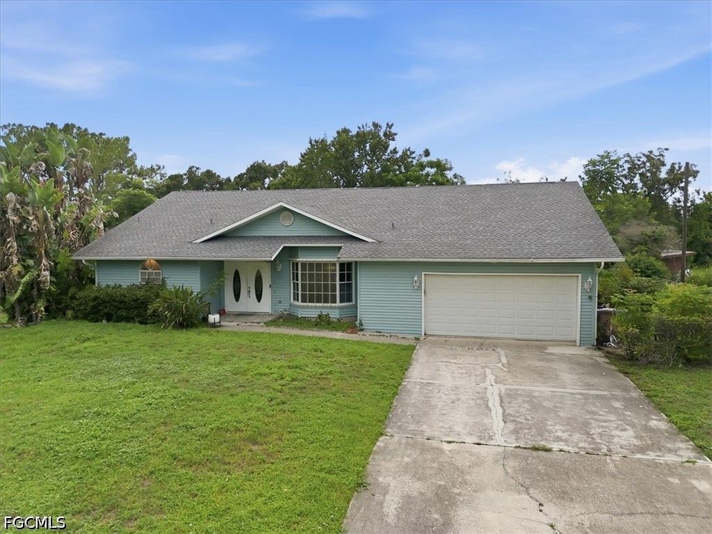 115 Robert Ave, LEHIGH ACRES