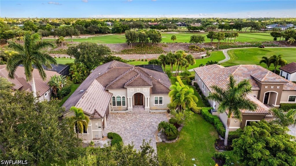 6871 Lakewood Isle Dr, Fort Myers
