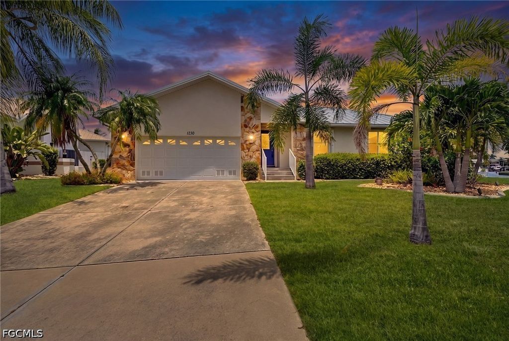 1230 Swan Ct, PUNTA GORDA