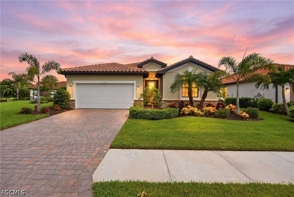 11306 Shady Lake Run, Fort Myers