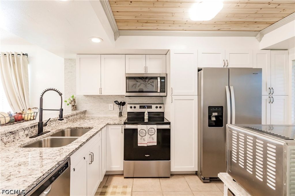 321 Cape Coral Pkwy W 109, Cape Coral