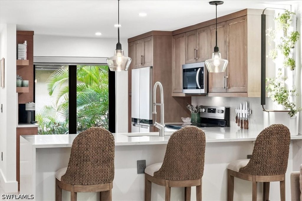 3219 Horse Carriage Way 3, Naples
