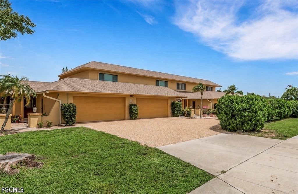 3605 Country Club Blvd C, Cape Coral