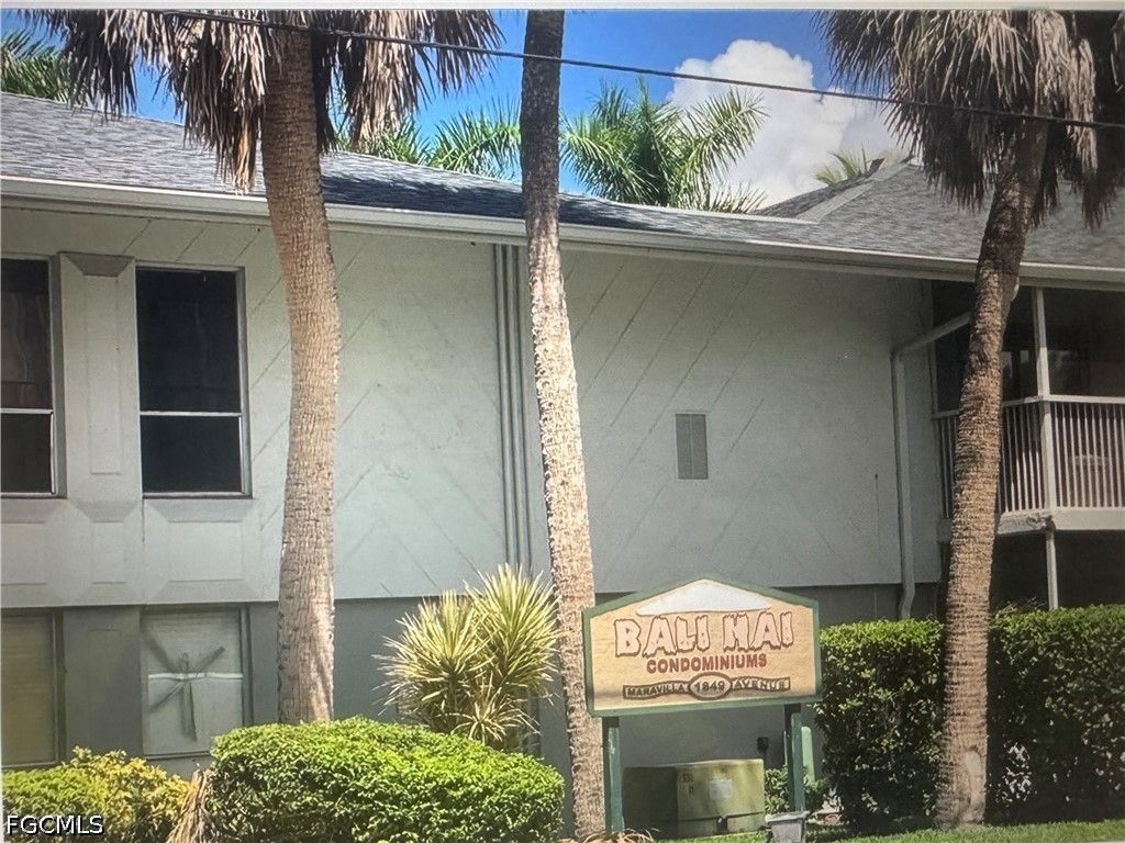 1849 Maravilla Ave A12, FORT MYERS