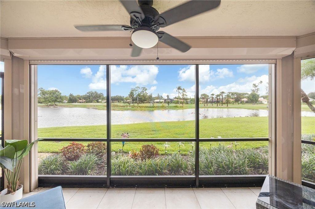 413 Augusta Blvd 105, Naples