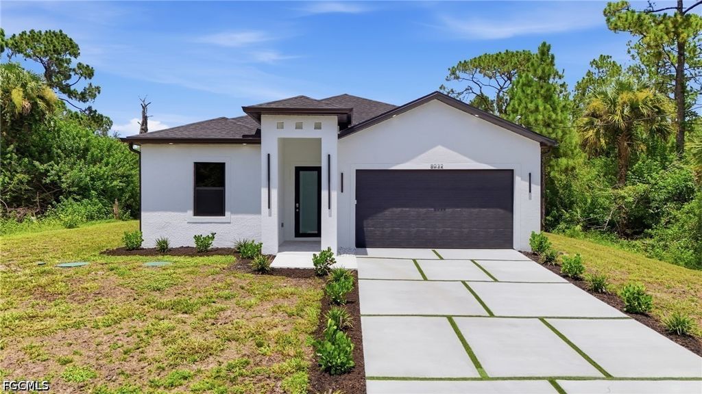 8032 Windswept Cir, LABELLE