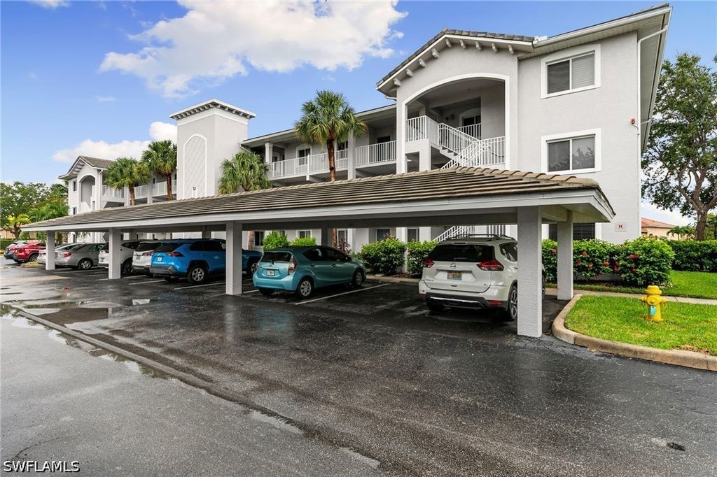 7839 Regal Heron Cir 106, Naples