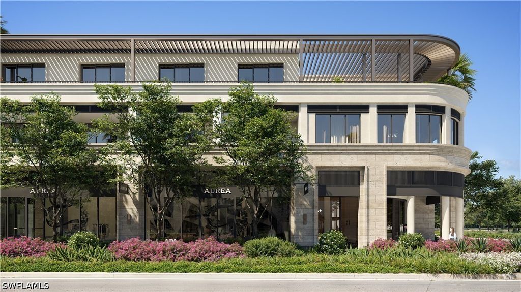 936 5th Ave S 205, Naples