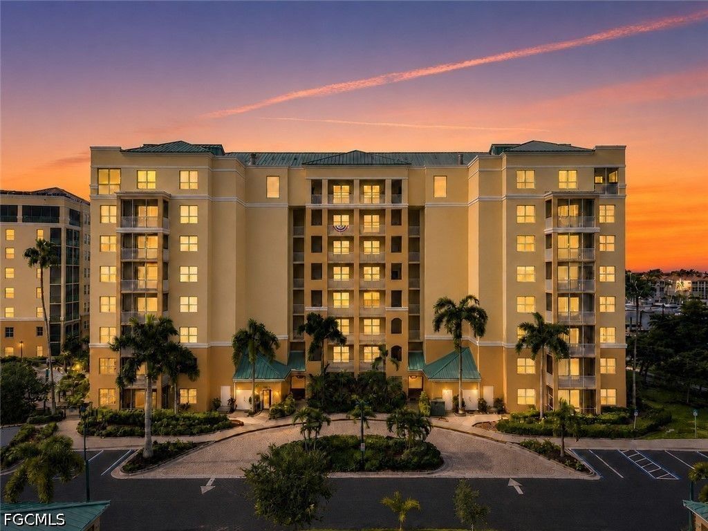 2060 Matecumbe Key Rd 2107, Punta Gorda