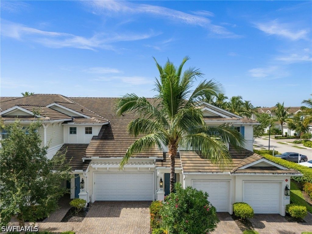 2344 Sheen Ln 308, Naples