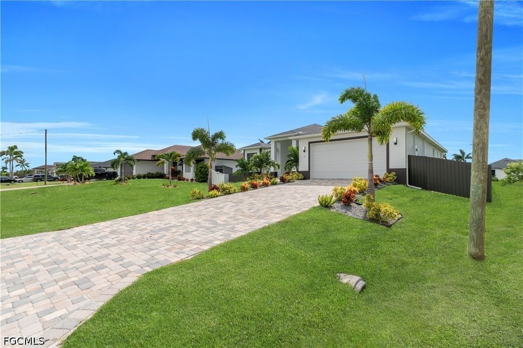 6 Sw 37th Ave, CAPE CORAL