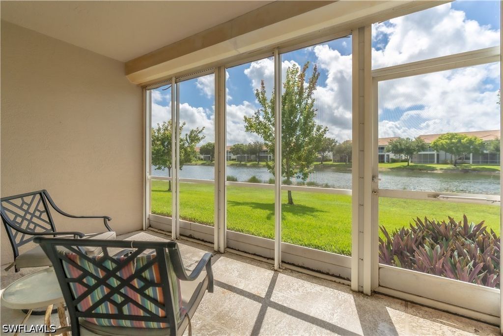 600 Saratoga Cir D--104, Naples