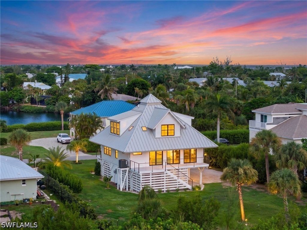 1854 Ibis Ln, SANIBEL